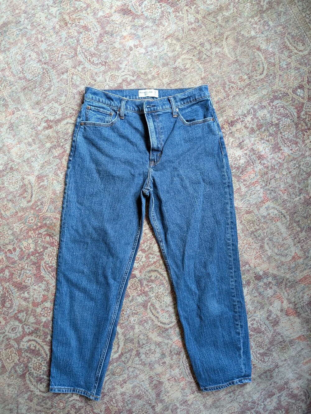 Abercrombie & Fitch The Mom High Rise Jean Medium Wash - Picture 2 of 5